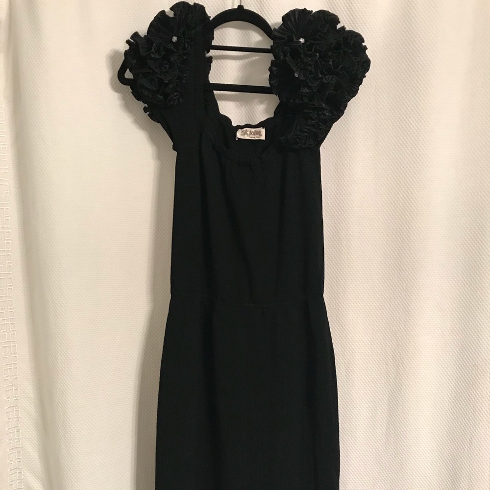 DRAMATIC ST. JOHN KNIT BLACK DRESS